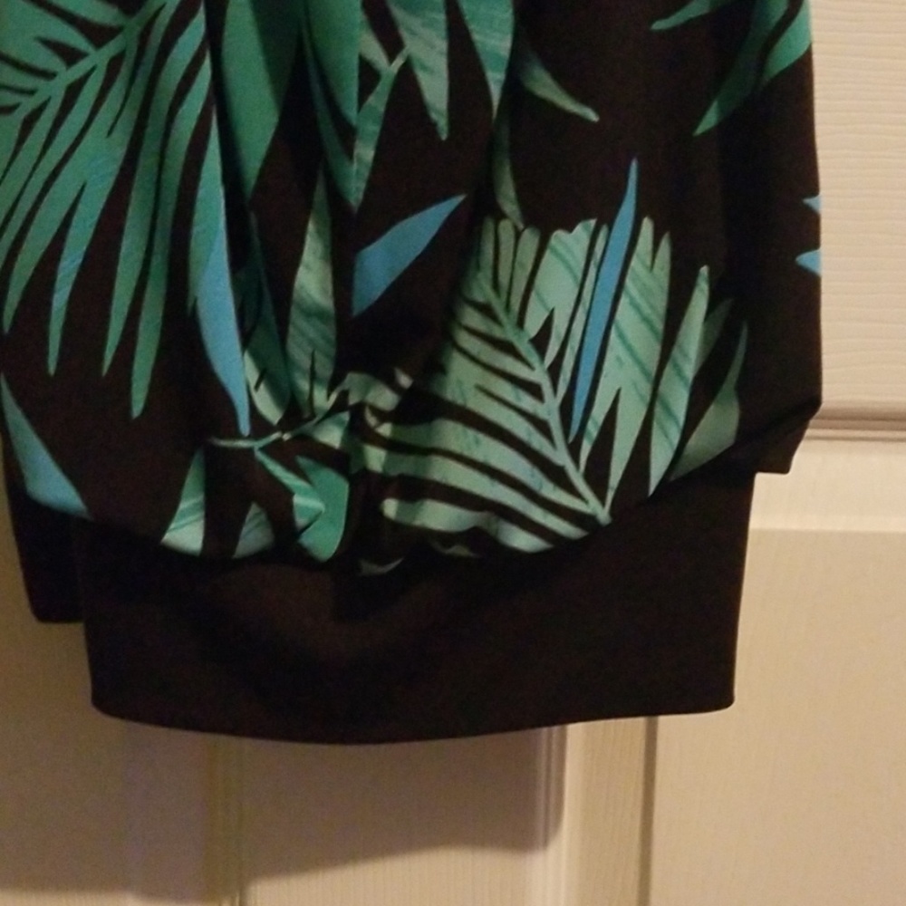 Dress - Picture 4 of 5